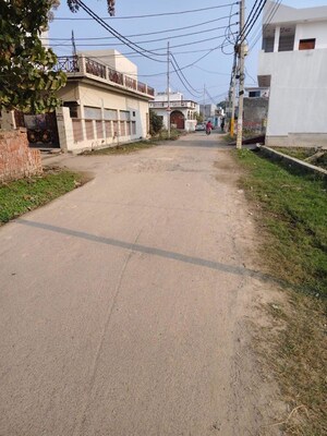  Plot – Exterior View View at Jankipuram - for Sale