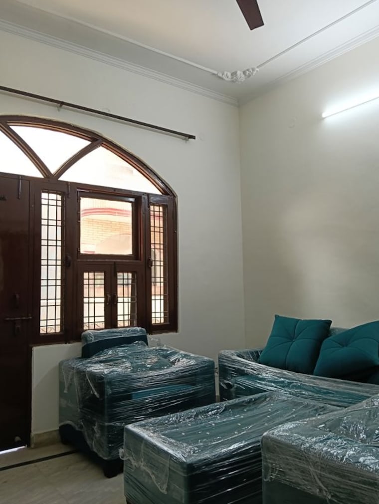 Living Room, sector 14 2 Bedroom 1000 Sq.Ft. Independent House In Sector 14 Gurgaon 10039915