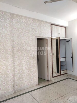 Room in 3 BHK Independent House at Vikas Puri – for Rent