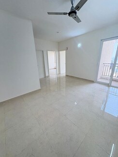3 BHK Apartment For Rent in Signature Global Sarvam