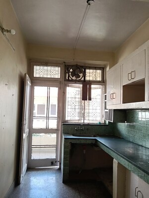 Kitchen in 3 BHK Builder Floor at Sector 14 – for Rent
