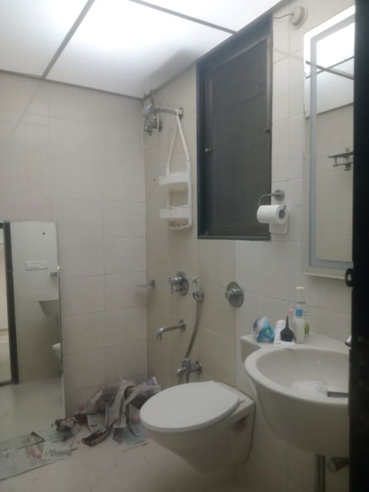 Bathroom, gundecha-hills 2 Bedroom 1025 Sq.Ft. Apartment In Chandivali Mumbai 10039960