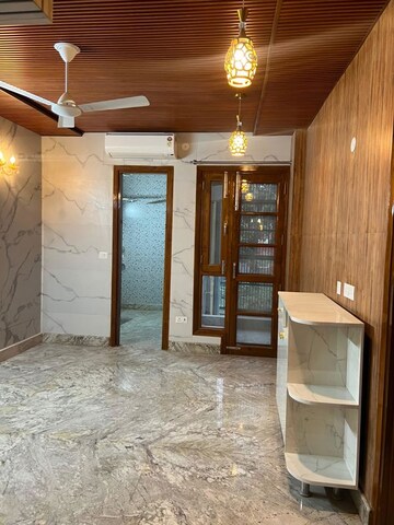Bedroom in 4 BHK Builder Floor at Sukhdev Vihar – for Rent