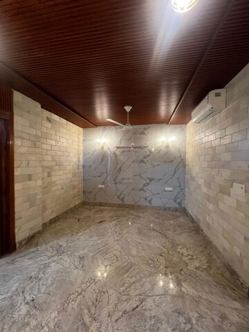 Bathroom in 4 BHK Builder Floor at Sukhdev Vihar – for Rent