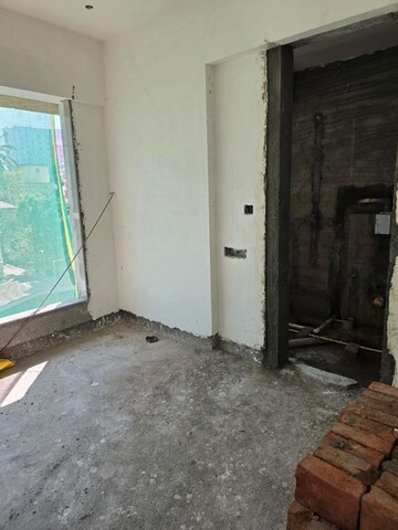 Room in 3 BHK Apartment at Chembur – for Sale