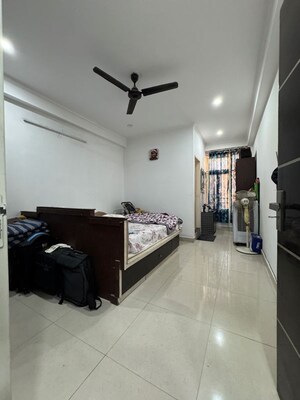 Living Room in 2 BHK Builder Floor at Palm Residency Chhatarpur, Rajpur Khurd Extension – for Rent