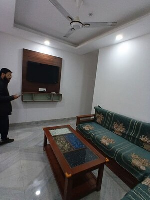 Bedroom in 1 BHK Builder Floor at Sector 54 – for Rent