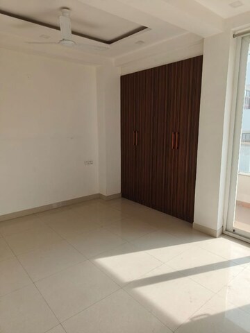 Room in 2 BHK Apartment at LnT Elixir Reserve, Powai – for Rent