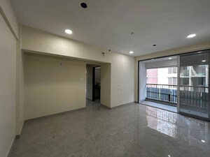 Room in 2 BHK Apartment at Silicon Park, Malad West – for Sale