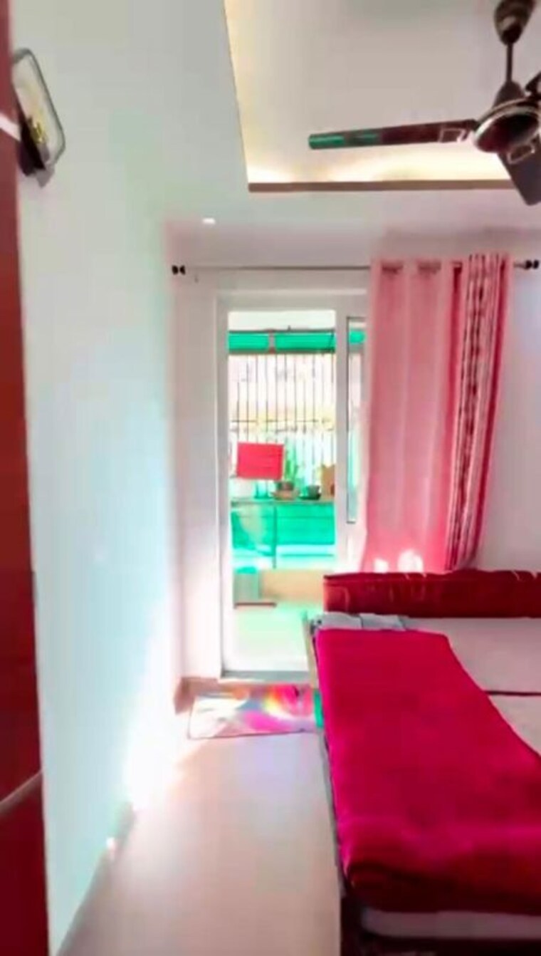 Bedroom, sector 77 4 Bedroom 278 Sq.Yd. Builder Floor In Sector 77 Faridabad 10039952