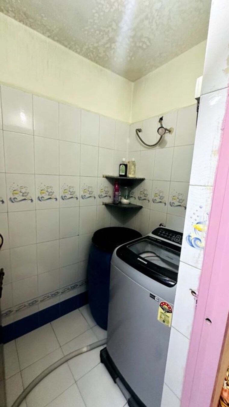 Bathroom, vadgaon budruk 2 Bedroom 813 Sq.Ft. Apartment In Vadgaon Budruk Pune 10039289