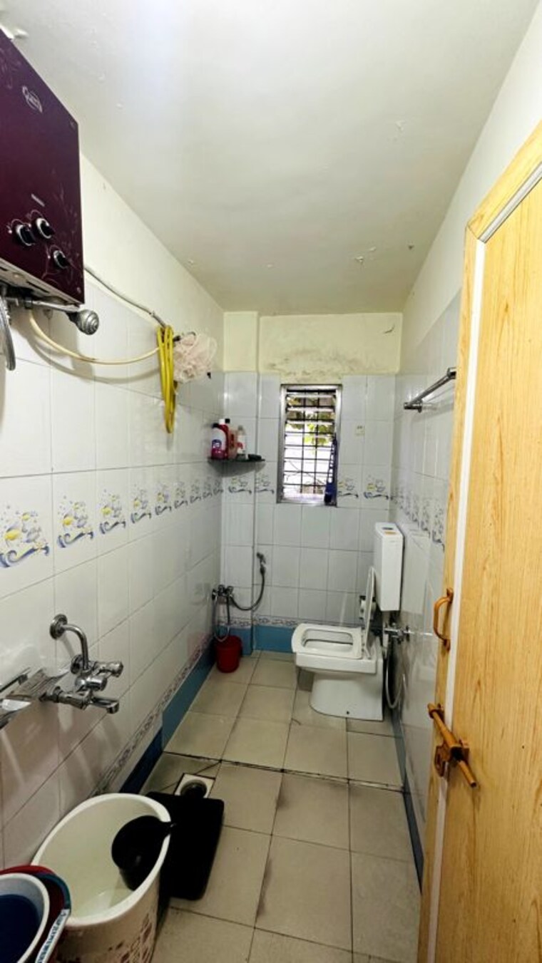 Bathroom, vadgaon budruk 2 Bedroom 813 Sq.Ft. Apartment In Vadgaon Budruk Pune 10039289