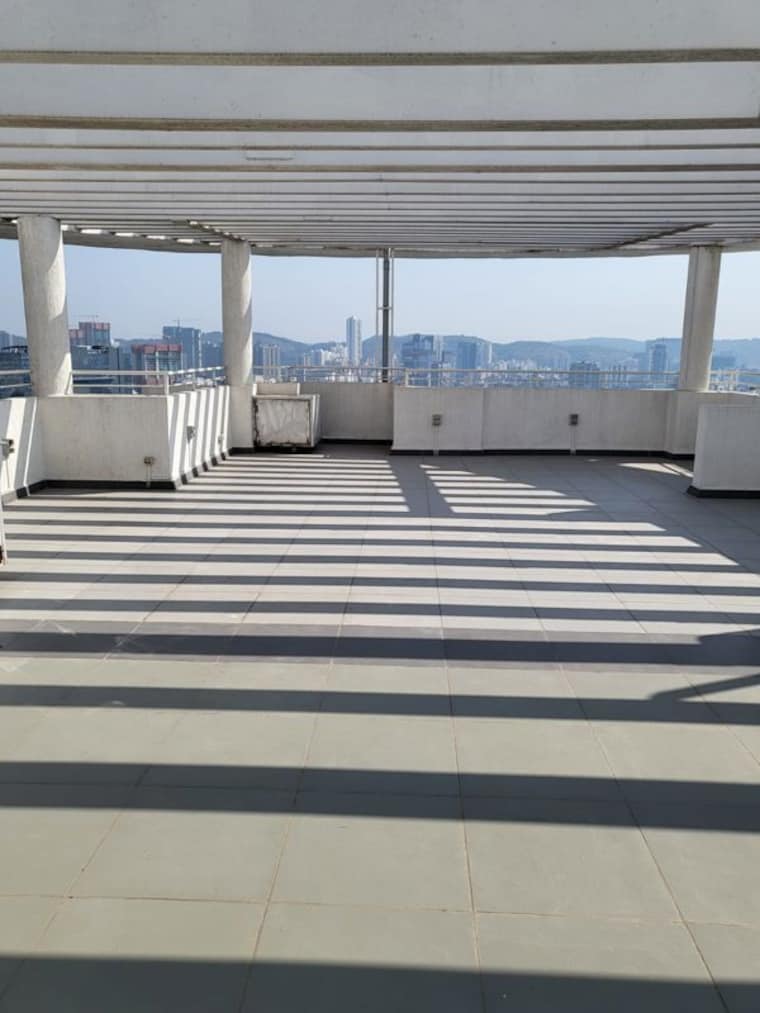 Terrace, g-m-kenjale-emirus-apartment 4 Bedroom 3526 Sq.Ft. Penthouse In Baner Pune 10040048