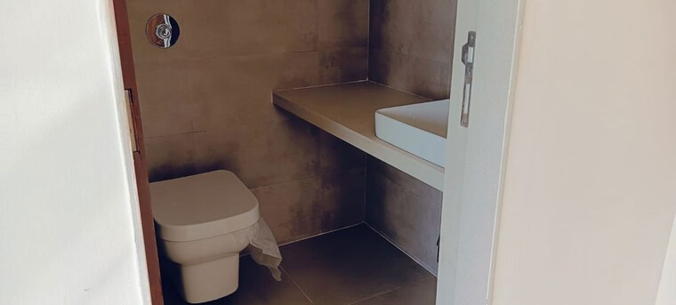 Kitchen, goregaon-west-view-chs 2 Bedroom 908 Sq.Ft. Apartment In Goregaon West Mumbai 10040246