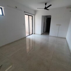 1 BHK Apartment For Sale in Lodha Palava City Lakeshore Greens