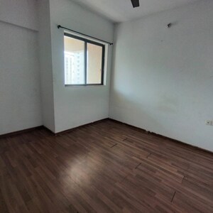 Room in 1 BHK Apartment at Lodha Palava City Lakeshore Greens, Hedutane – for Sale