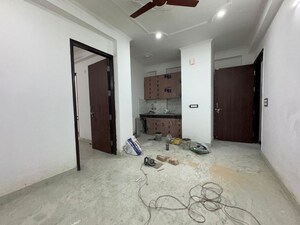 1 BHK Builder Floor For Rent in Chattarpur