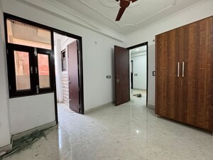Master Bedroom in 1 BHK Builder Floor at Chattarpur – for Rent