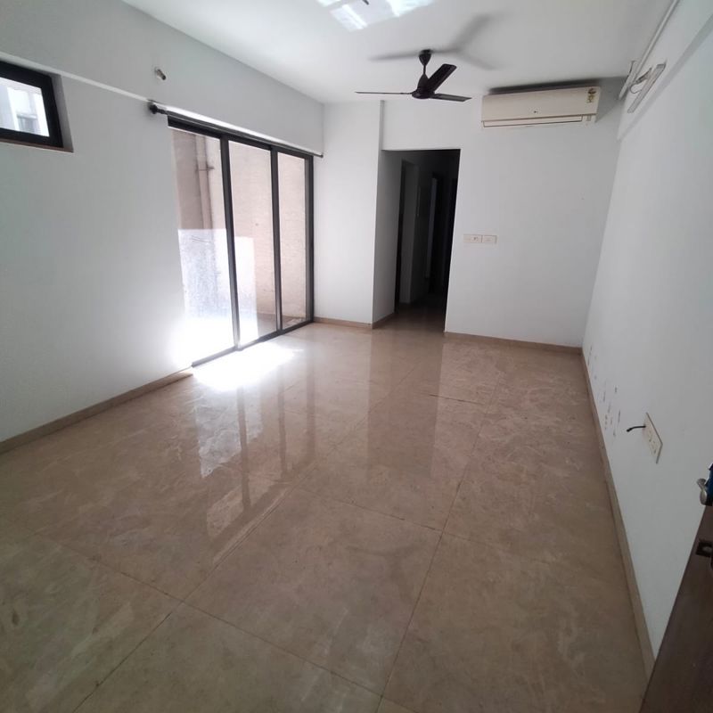 2 BHK + Pooja Room,Extra Room 738 Sq.Ft. Apartment in Lodha Lakeshore Greens