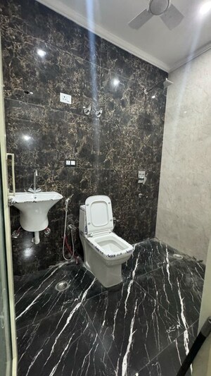 Team Area in 2 BHK Builder Floor at Palm Residency Chhatarpur, Rajpur Khurd Extension – for Rent