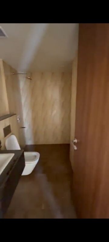 Furnished Amenities in 3 BHK Apartment at Lodha Sterling, Kolshet Road – for Rent