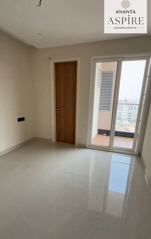 Room in 3 BHK Apartment at The Ananta Aspire, Utrathiya – for Rent