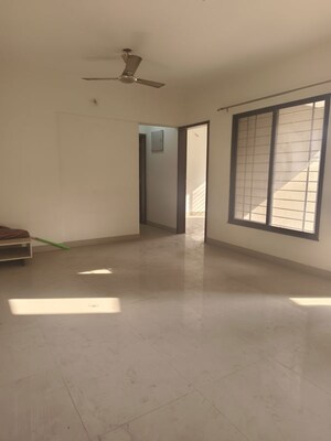 Room in 2 BHK Apartment at Gemini Grand Bay, Manjari – for Sale