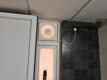 Furnished Amenities in 1 BHK Builder Floor at Jakhan – for Rent