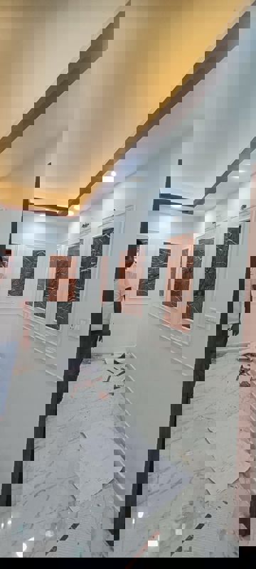 2 BHK + Pooja Room 950 Sq.Ft. Builder Floor in Kings Tower Sector 49