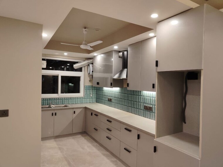 Kitchen, dlf phase i 6+ Bedroom 1874 Sq.Ft. Builder Floor In Dlf Phase I Gurgaon 10040822