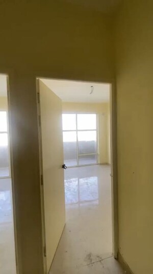 Room in 2 BHK Apartment at Pyramid Midtown, Sector 59 – for Rent