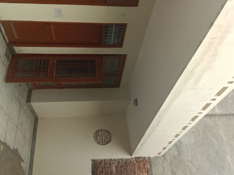 undefined, sector 31 2.5 Bedroom 166 Sq.Ft. Independent House In Sector 31 Faridabad 10041083