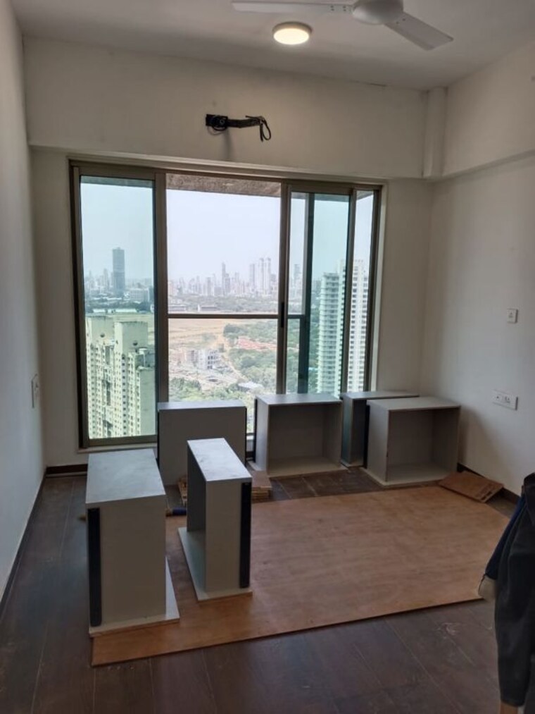 Team Area, chandak-cornerstone 2 Bedroom 584 Sq.Ft. Apartment In Worli Mumbai 10041148