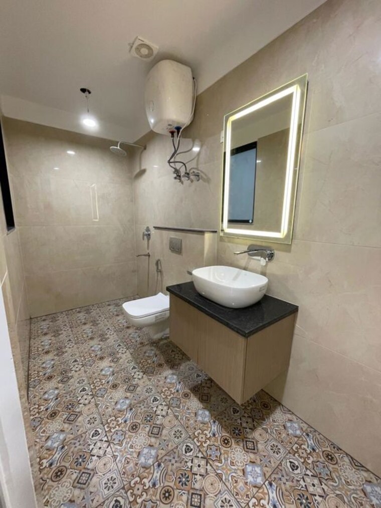 Bathroom, huda-market 1 Bedroom 500 Sq.Ft. Builder Floor In Sector 31 Gurgaon 10041164