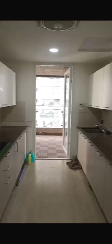 Kitchen in 3.5 BHK Apartment at Lokhandwala Minerva Mahalaxmi, Mahalaxmi – for Sale