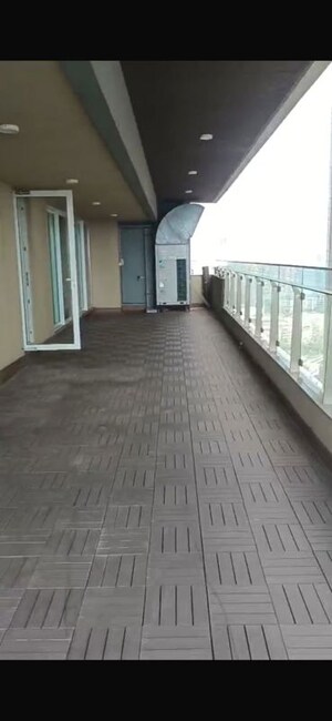 Balcony in 3.5 BHK Apartment at Lokhandwala Minerva Mahalaxmi, Mahalaxmi – for Sale