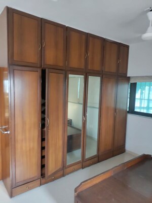 Room in 3 BHK Apartment at Venus Apartments Cuffe Parade, Cuffe Parade – for Rent