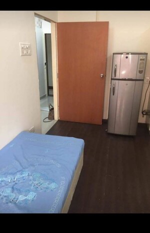 Bedroom in 3 BHK Apartment at Venus Apartments Cuffe Parade, Cuffe Parade – for Rent