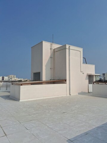  3 BHK Apartment at Saligramam – for Sale