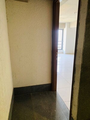 Room in  Office Space at ARK Solitaire Connect, Makarba – for Rent