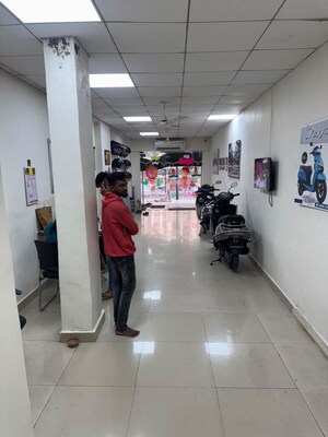 Parking in  Shop at Kavesar – for Rent