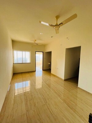 Room in 3 BHK Apartment at Artique Uptown Skylla, International Airport Road – for Rent