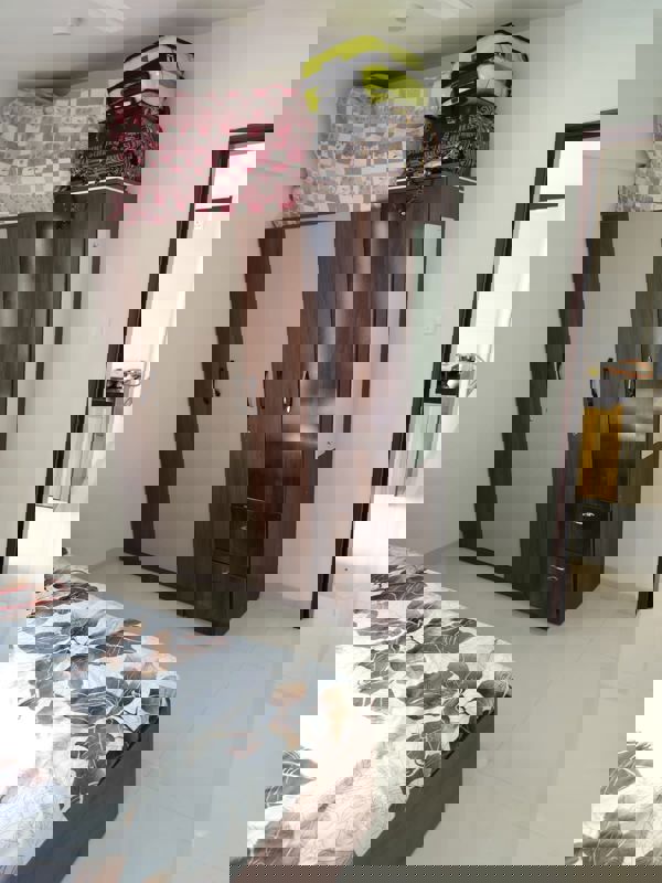 1 BHK + Extra Room,Basement 705 Sq.Ft. Apartment in Blue Pearl 18 Casita