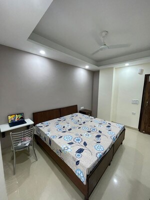 Bedroom in 1 RK Builder Floor at Unitech Rakshak, Sector 41 – for Rent