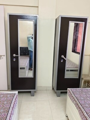 Room in  Pg at Goregaon West – for Rent