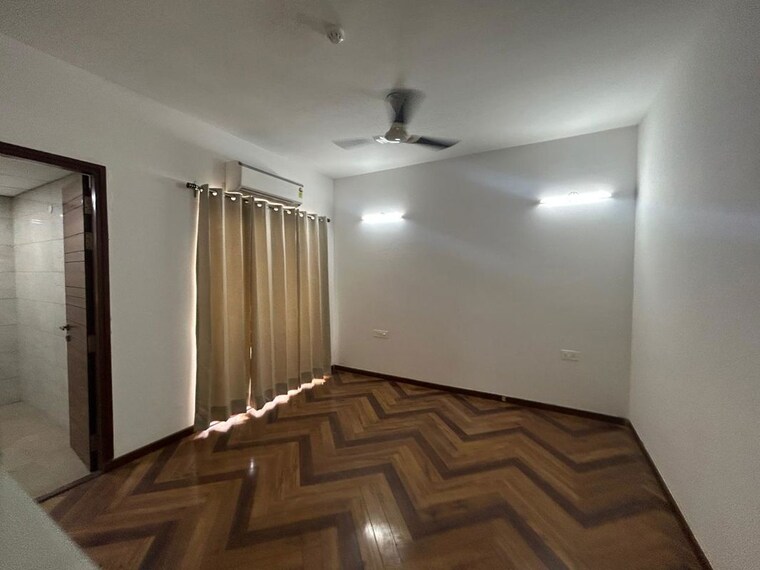 Room, ace-parkway 3 Bedroom 2190 Sq.Ft. Apartment In Sector 150 Noida 10041374