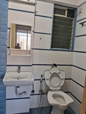 Bathroom in 3 BHK Apartment at Dosti Acres Aster, Wadala East – for Rent