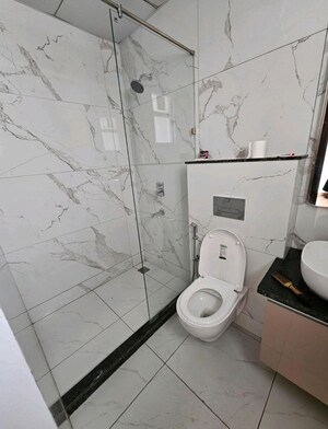 Bathroom in 3 BHK Apartment at CS Roseate 63, Sector 63a – for Rent