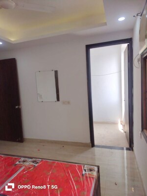 Room in 1 BHK Builder Floor at Paryavaran Complex – for Rent