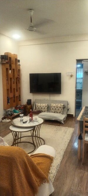 1 BHK Apartment For Rent in Juhu